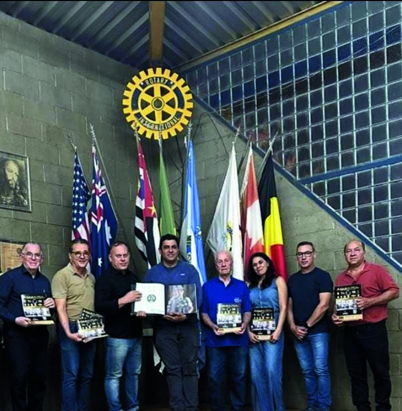 Rotarianos de Itajobi em encontro com a Aguiapol